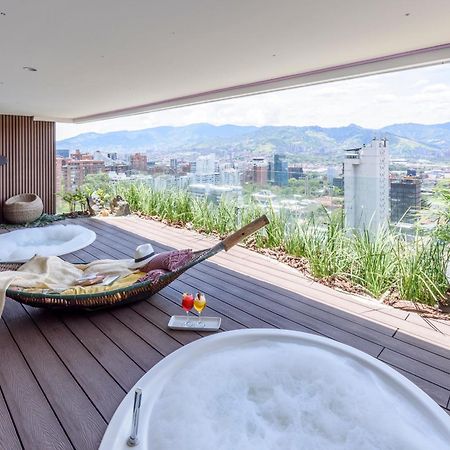 Diez Hotel Categoria Colombia Медельин Экстерьер фото The Spa at The Mira