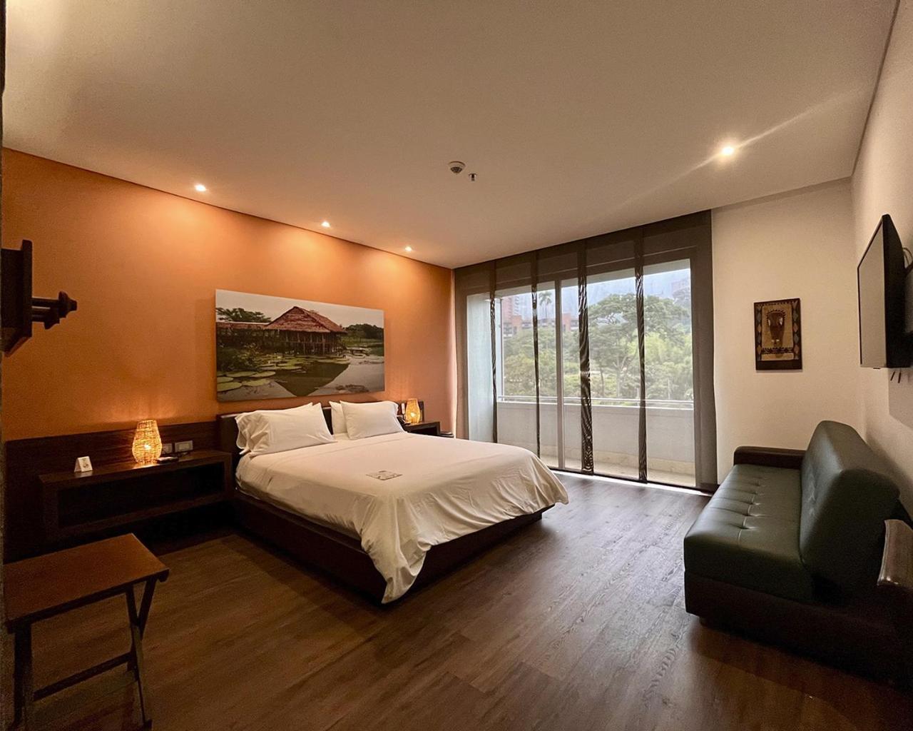 Diez Hotel Categoria Colombia Медельин Экстерьер фото Deluxe room
