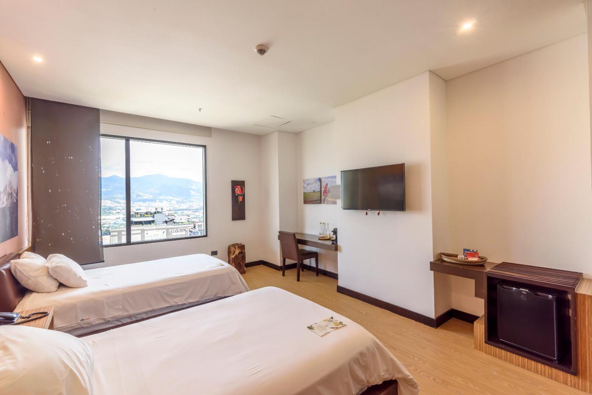 Diez Hotel Categoria Colombia Медельин Экстерьер фото