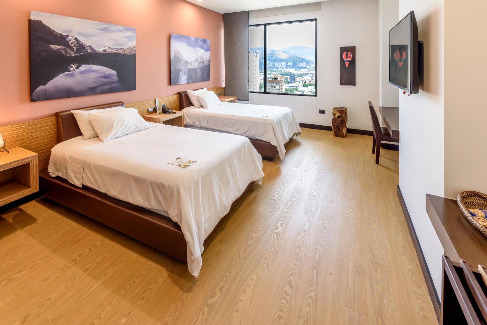 Diez Hotel Categoria Colombia Медельин Экстерьер фото