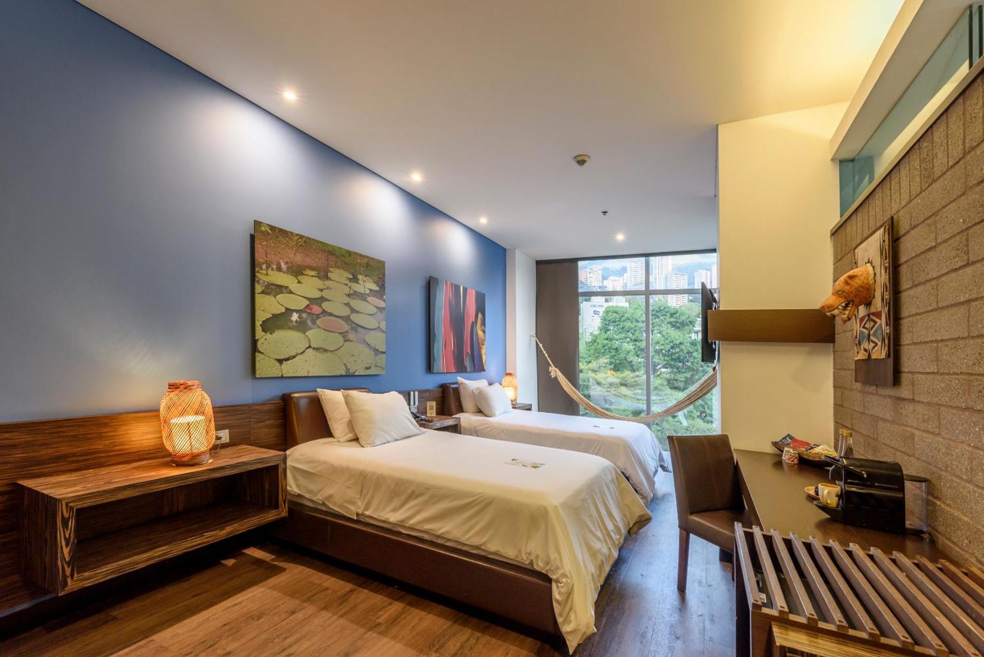 Diez Hotel Categoria Colombia Медельин Экстерьер фото